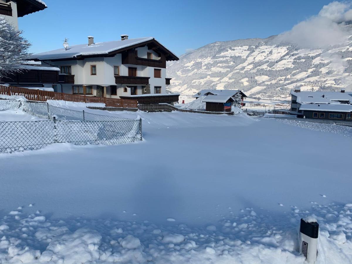 Appartement Hollaus Fügen Exteriör bild