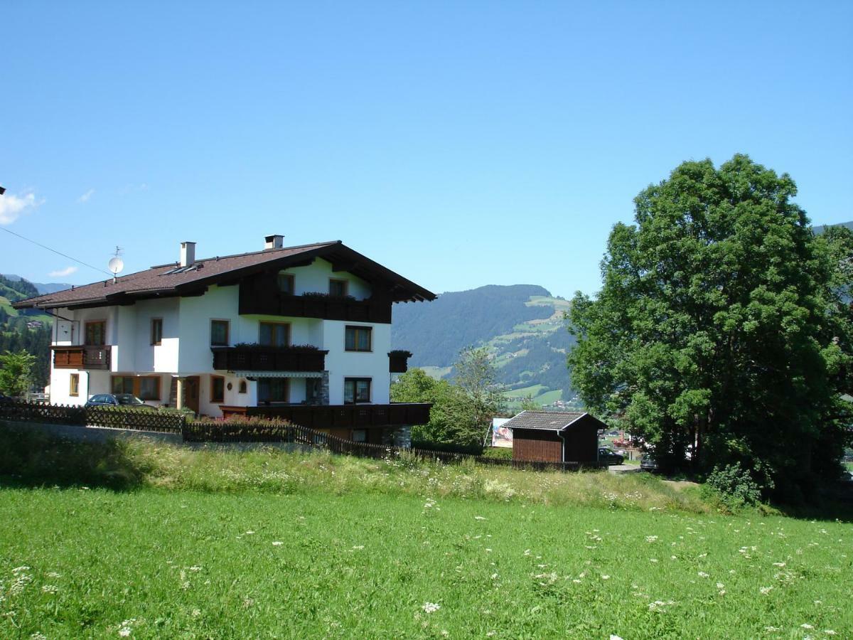 Appartement Hollaus Fügen Exteriör bild